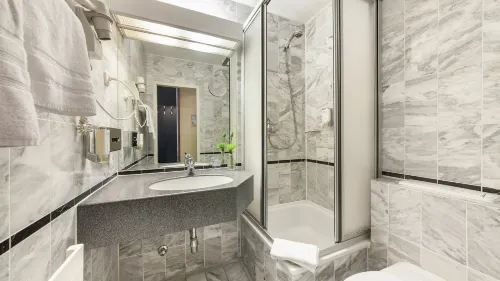 Hotel Mirage Düsseldorf-Neuss Phòng Photos