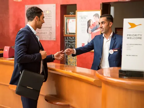 Ibis Oujda Espaces publics Photos