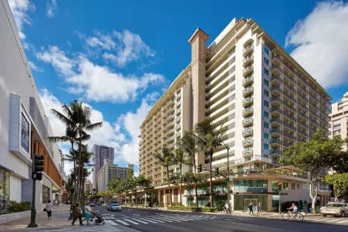 Hilton Garden Inn Waikiki Beach, Honolulu Exterior Photos