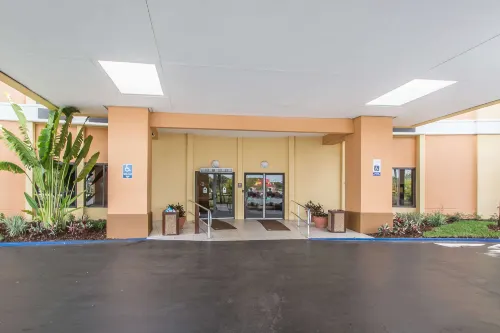 Comfort Inn & Suites Kissimmee by the Parks الأماكن العامة Photos