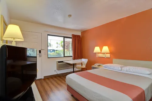 Motel 6 Palm Springs, CA - East - Palm Canyon Da non perdere Photos