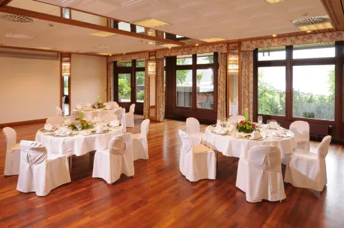 Maritim TitiseeHotel Titisee-Neustadt Restauration Photos