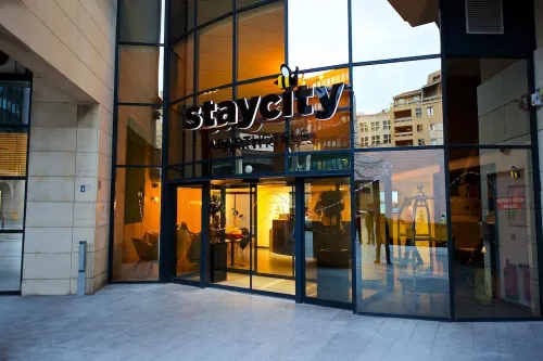 Staycity Aparthotels Centre Vieux Port Extérieur Photos