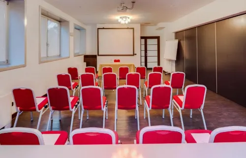 Best Western City Hotel Business Facilities Photos