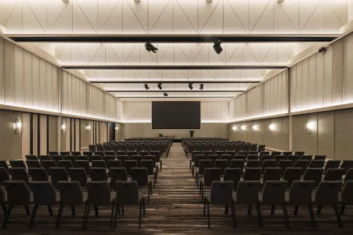 Rydges Melbourne an EVT hotel Business Facilities Photos