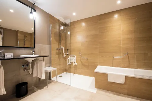 Hotel Avenida Camere Photos