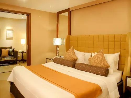 Royal Garden Hotel Photos