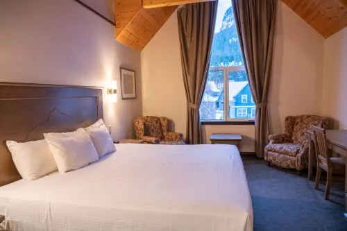 The Rundlestone Lodge Rum Photos