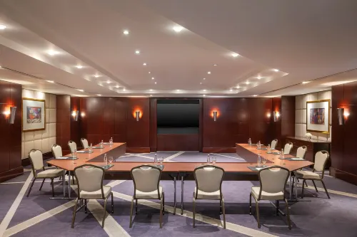 Beach Rotana Business Facilities Photos
