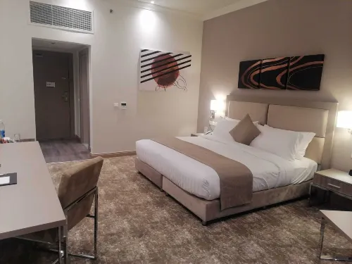 Gloria Hotel and Suites Zimmer Photos