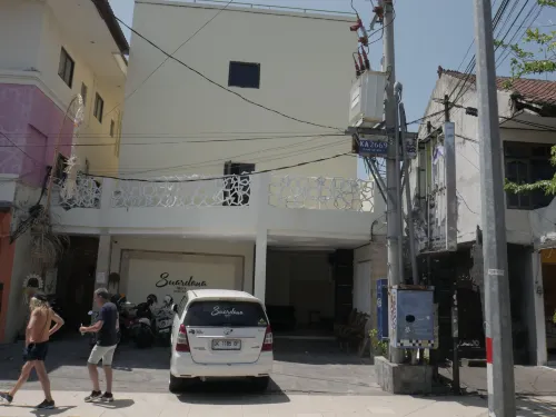 Suardana Inn's بالقرب من الفندق Photos