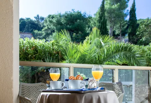 Hotel Vis Restauration Photos