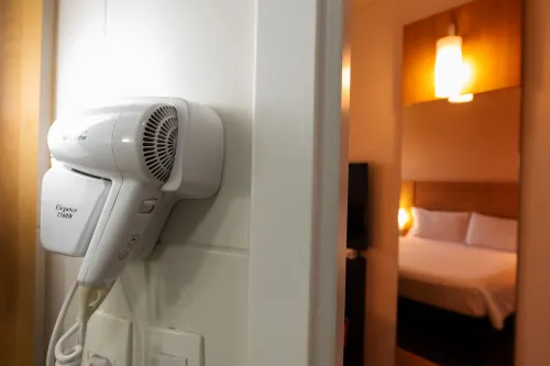 ibis Porto Alegre Moinhos de Vento Zimmer Photos
