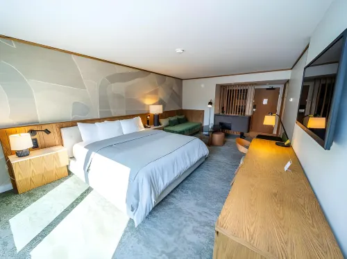 Banff Park Lodge Rooms Photos