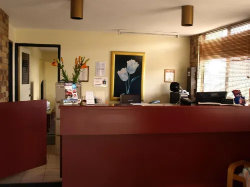 Lancaster Court Motel Public Areas Photos