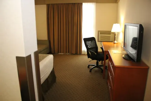 Ramada by Wyndham Edmonton South Photos