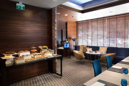 Renaissance Izmir Hotel Restauration Photos