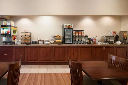 Four Points by Sheraton Bedford Manchester Airport Restauration Photos