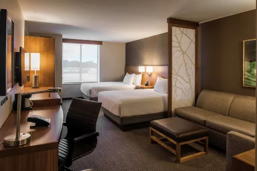 Hyatt Place Cleveland/Westlake/Crocker Park Rooms Photos