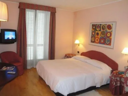 Hotel Due Mondi Snc Photos