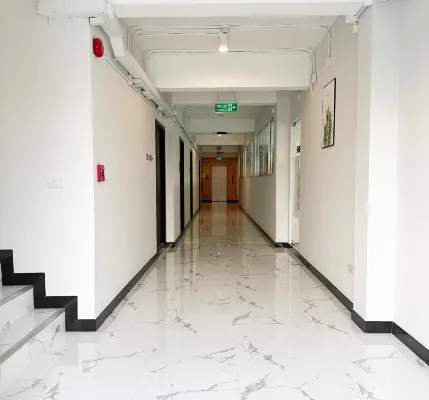 Golden Nest Hotel Espaces publics Photos