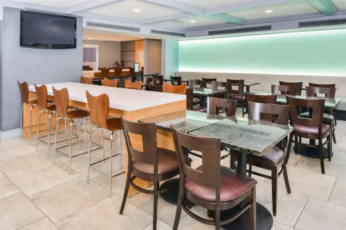 Best Western Plus Meridian Inn & Suites, Anaheim-Orange Restauration Photos