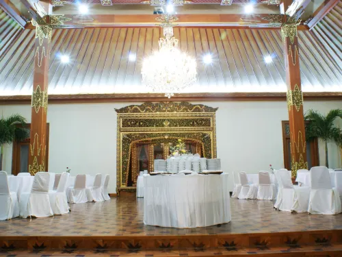 Kusuma Sahid Prince Hotel Solo Dành cho công việc Photos