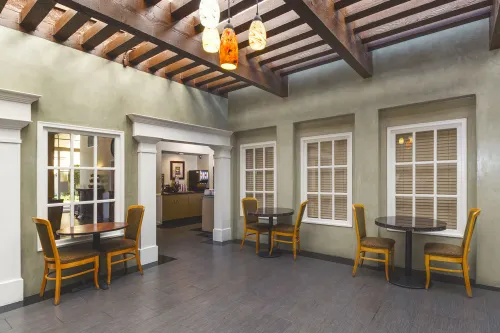 Best Western Plus Newport Mesa Inn Public Areas Photos