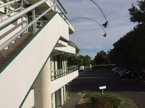 Premiere Classe Niort Est - la CRÈCHE In der Nähe des Hotels Photos