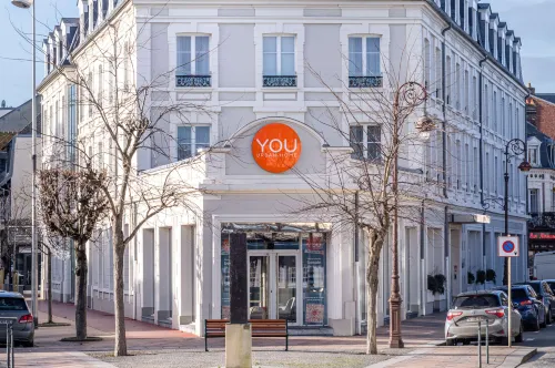 You Are Deauville Esterni Photos