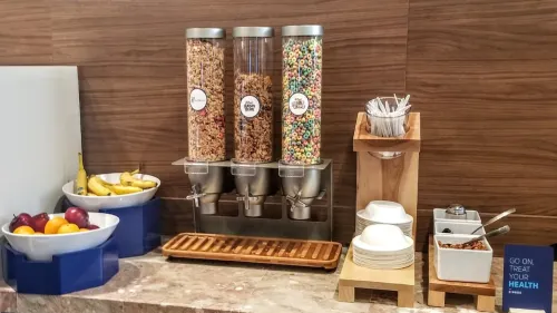Holiday Inn Express & Suites Grand Canyon Restauration Photos