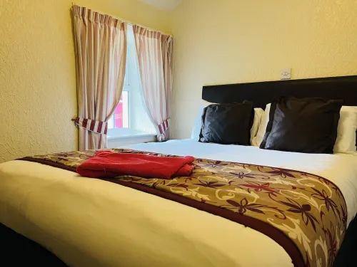 The Roadhouse Hotel Rooms Photos