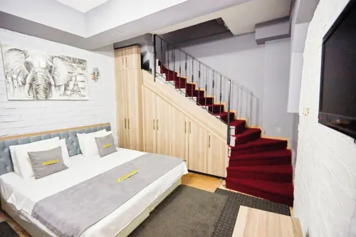 Unique Suite Hotel Photos