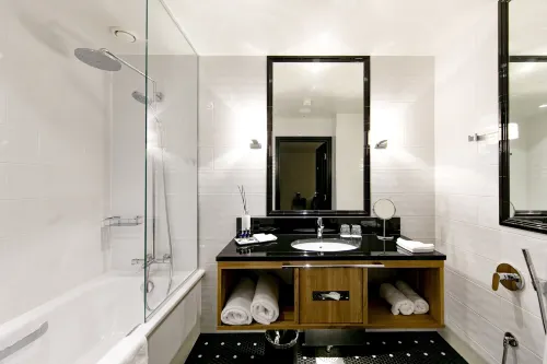 Hotel Lilla Roberts Photos