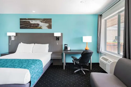 Howard Johnson by Wyndham Gananoque Chambres Photos