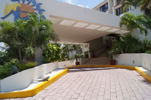 Solymar Condos Public Areas Photos
