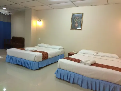 Hotel K T Mutiara Camere Photos