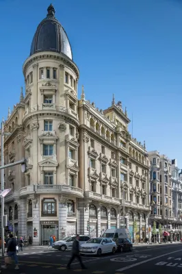 Círculo Gran Vía, Autograph Collection À proximité de l'hôtel Photos