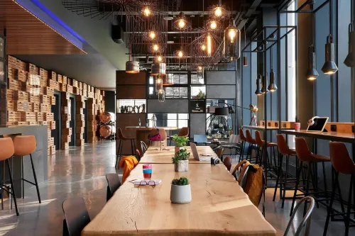 Moxy Edinburgh Fountainbridge Mahlzeiten Photos