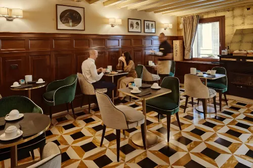UNA HOTELS Ala Venezia-Adults 16 Dining Photos