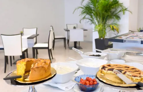 Mercure Rimini Lungomare Питание Photos