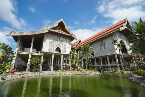 Hotel K T Mutiara Esterni Photos