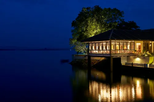 Ekho Lake House Extérieur Photos