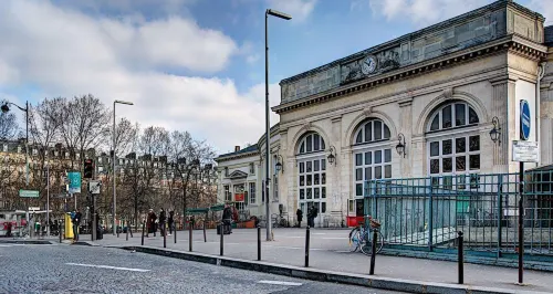 Hôtel du Midi Paris Montparnasse À proximité de l'hôtel Photos