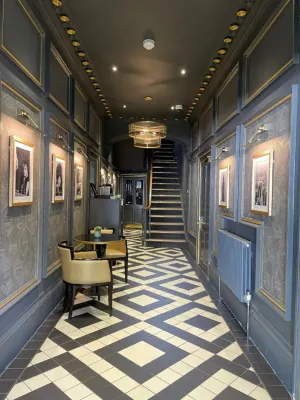 Edgbaston House Public Areas Photos