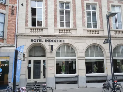 Hotel Industrie Exterior Photos
