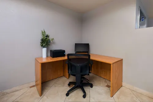 Best Western Lanai Garden Inn  Suites Business Photos