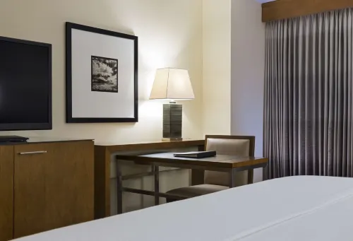 Hyatt Regency Denver at Colorado Conv Ct Rooms Photos