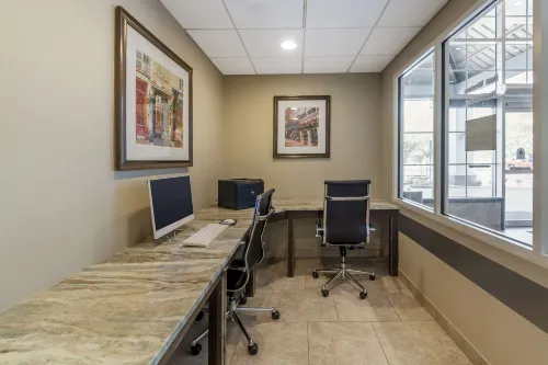 Best Western Naples Plaza Hotel Business Facilities Photos