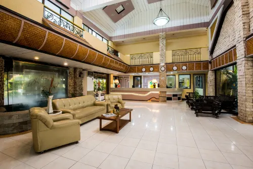 Family Country Hotel & Convention Center Khu vực công cộng Photos